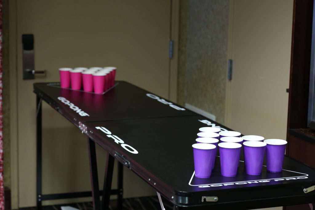 Table beer pong