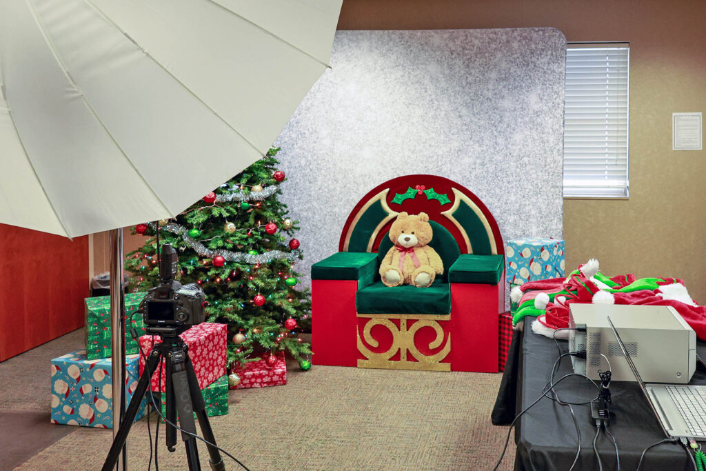 Mingle with Kringle Setup